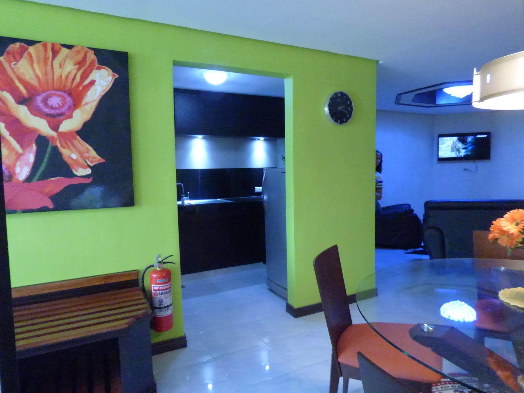 Manila Bay Serviced Apartments المظهر الخارجي الصورة